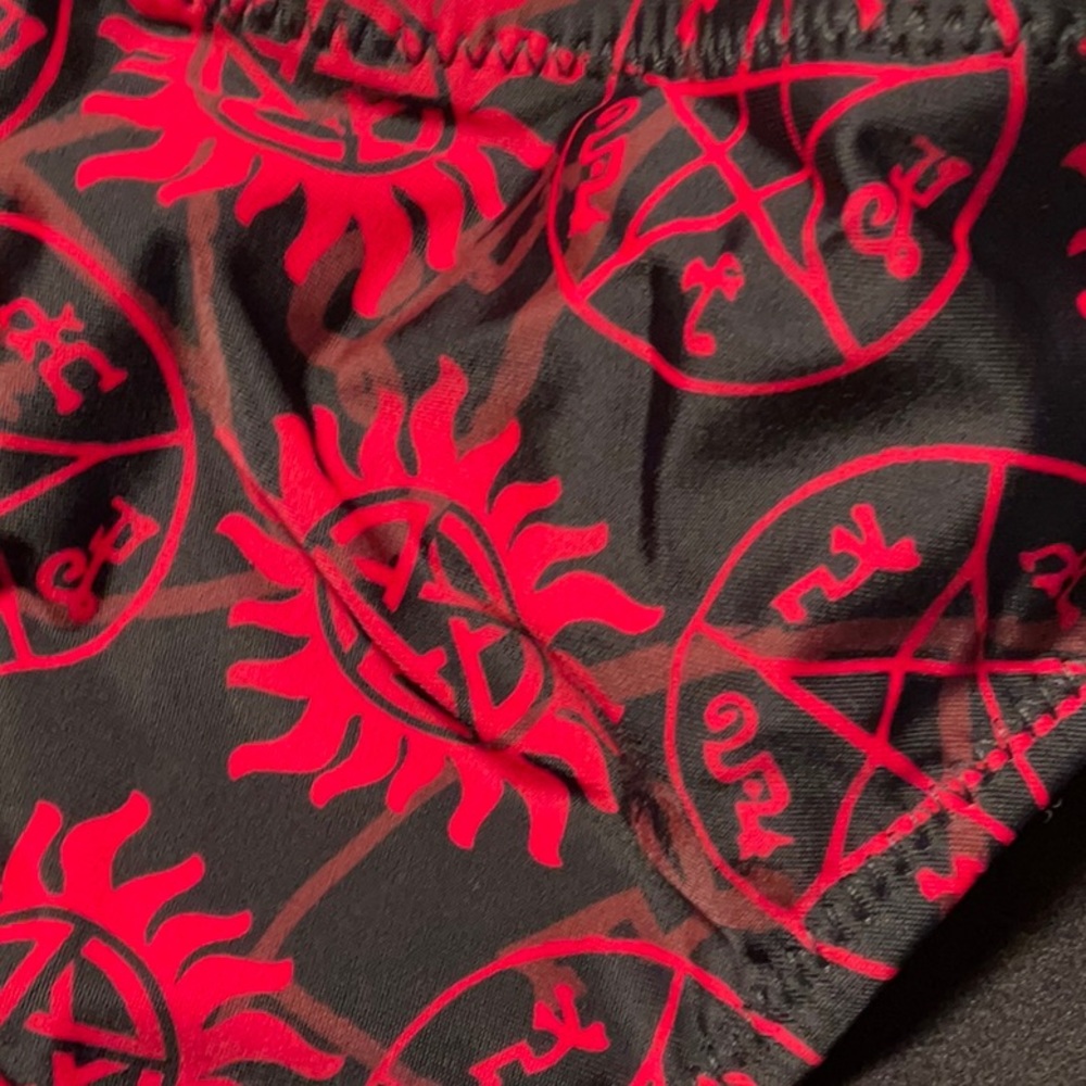 B1 Hot Topic Supernatural Medium Swim Bikini Bottoms Red Black - Picture 3 of 6